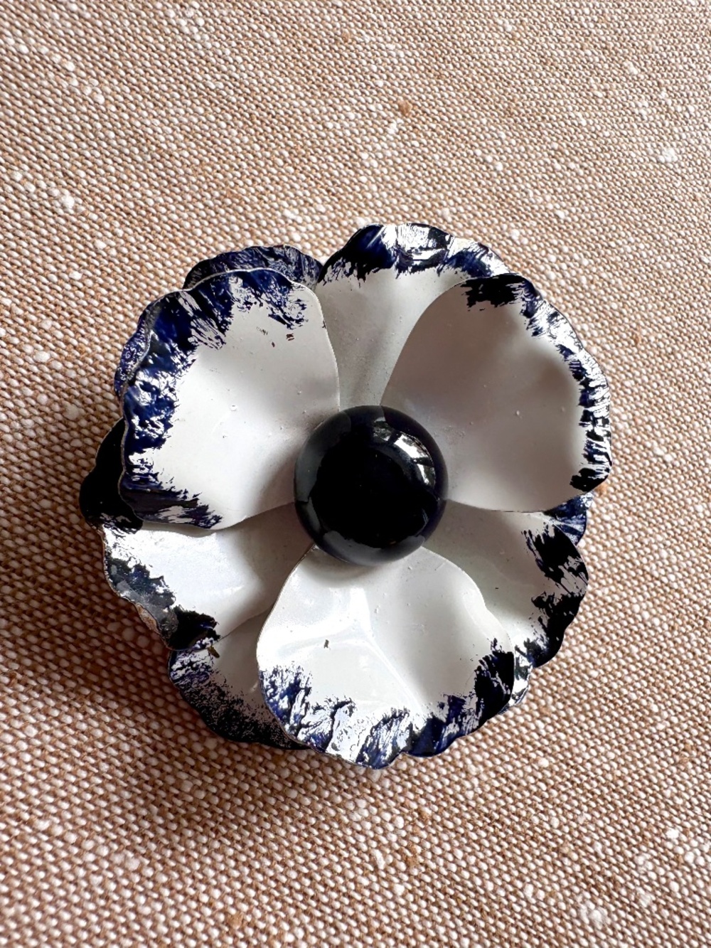 VTG MCM 60s Mod Enamel Flower Brooch Coastal Navy Blue White Metal Pin 2.5"